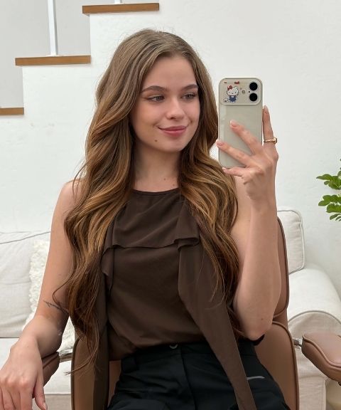 Claire T.